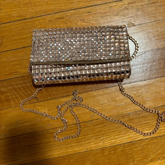Sparkly clutch with chain strap - Picture 5 of 5